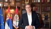 VUČIĆ SE OGLASIO - TRI REČI PREDSEDNIKA O SPEKTAKULARNOM DOČEKU SRBA SA KiM: Ponosan na Srbiju!