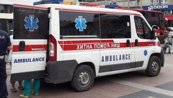 ДЕВОЈЧИЦУ (8) НА ТРОТИНЕТУ УДАРИО АУТО: Саобраћајна несрећа у центру Ниша