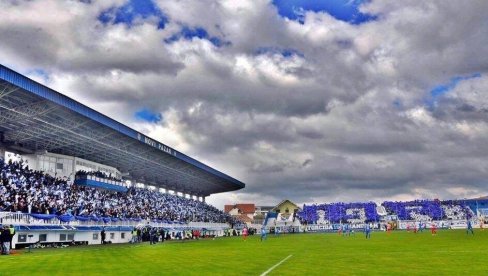 STIŽE TENK Nekadašnji miljenik navijača Crvene zvezde u Novom Pazaru