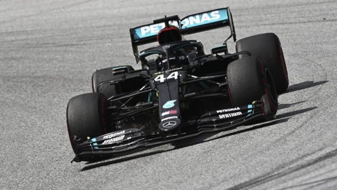 DOMINACIJA MERCEDESA: Hamilton pobedio u trci za Veliku nagradu Štajerske