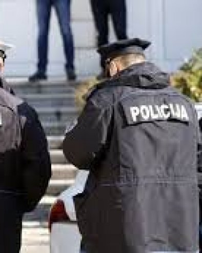 МУШКАРАЦ (60) НАСМРТ ИЗБОДЕН НОЖЕМ: Полиција одмах реаговала