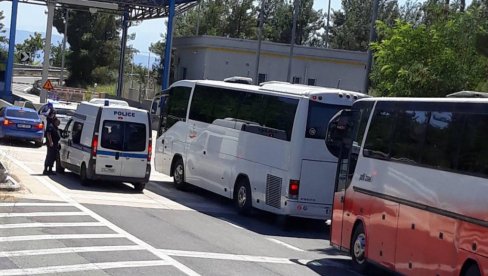 ISPOVEST SRPKINJE KOJA JE MORALA DA NAPUSTI EVIJU: Sa plaže su nas rasporedili u autobuse i odvezli pravo na bugarsku granicu