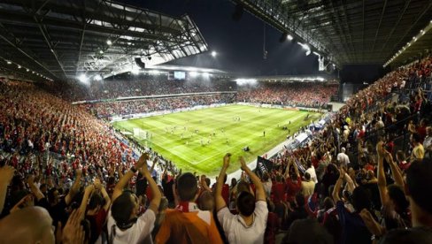 OHRABRUJUĆE VESTI IZ NIONA: UEFA planira navijače na utakmici Superkupa u Budimpešti