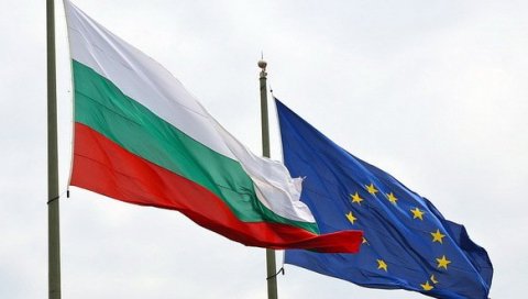ТЕОДОРА ГЕНЧОВСКА ПОЗИТИВНА НА КОВИД-19: Бугарска министарка ће остати под надзором лекара