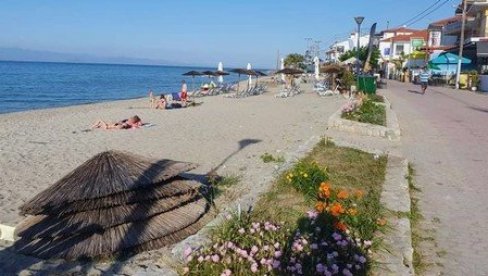 DO 31. JULA: Na grčkim plažama produžene mere bezbednosti