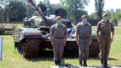 OBUKA VOJSKE SRBIJE U POŽAREVCU: Bez obzira na koronu, vojnici ni jednog jedinog dana ne odmaraju