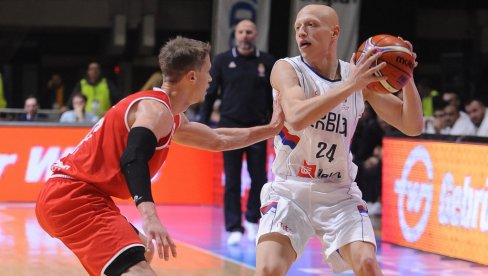 SRBIN PECNUO HRVATE: Vaše košarkaše kao da ne zanima reprezentacija SRBIN PECNUO HRVATE: Vaše košarkaše kao da ne zanima reprezentacija
