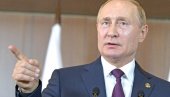 ПУТИН ИНФОРМИСАО МЕРКЕЛОВУ: На захтев Берлина шеф Кремља известио о састанку са Бајденом