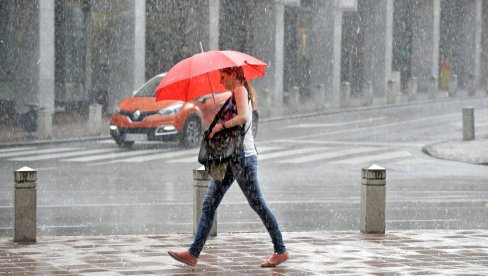 OZBILJNO UPOZORENJE: Stižu nam rekordne količine kiše, moguće i poplave, evo kada ćemo ponovo uživati u suncu