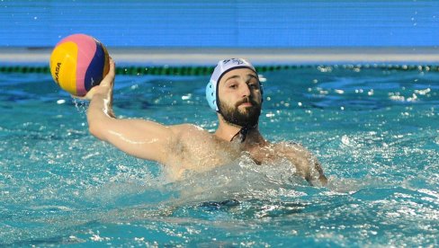 IGRAČ VIŠE PORAZ PIŠE: Vaterpoliste Novog Beograda posle poraza od Jadrana očekuje grčevita borba za drugo mesto u grupi B Lige šampiona
