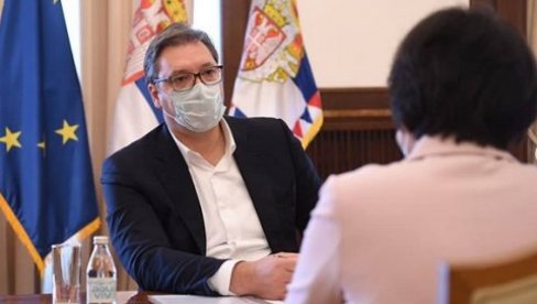 VUČIĆ SE SASTAO SA ČEN BO: Prisustvuju i pojedini minstri