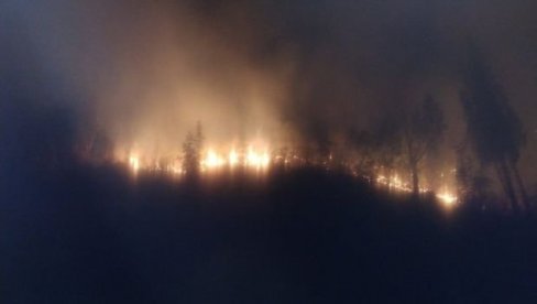 VATRENA STIHIJA PRETI PODGORICI: Na brdu Gorica izbio je veliki požar