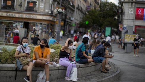 SZO O RASTU BROJA OBOLELIH: Mladi su sada najveći prenosioci zaraze