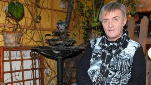 RAJKO DUJMIĆ NA RESPIRATORU: Muzičar i dalje u komi, lekari ne žele da daju nikakve prognoze