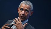 НАДМАШИО КЛИНТОНА И БУША: Рекордна продаја мемоара Барака Обаме