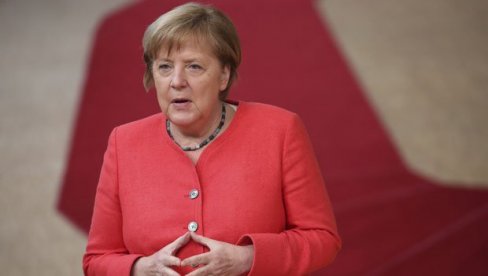 MORAMO BITI OPREZNI Merkel: Ne smemo dozvoliti da Rusija pobedi