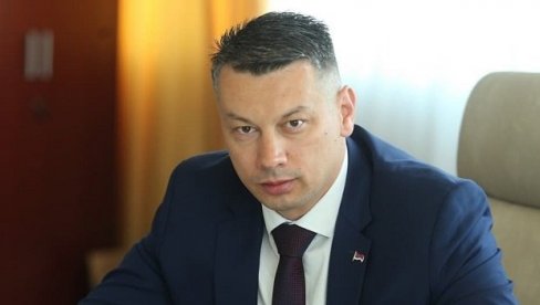 OLUJA - VEČITA OPOMENA DA BUDEMO JEDINSTVENI: Predsednik DNS Nenad Nešić o etničkom čišćenju OLUJA - VEČITA OPOMENA DA BUDEMO JEDINSTVENI: Predsednik DNS Nenad Nešić o etničkom čišćenju