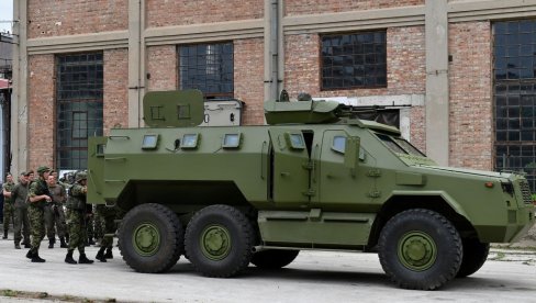MOĆNI LAZAR I MILOŠ VODE NOVE OKLOPNJAKE: Kreće modernizacija Vojske Srbije MOĆNI LAZAR I MILOŠ VODE NOVE OKLOPNJAKE: Kreće modernizacija Vojske Srbije
