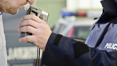 KONTROLA SAOBRAĆAJA U NIŠU: Policija zadržala 11 vozača - Vozili pod dejstvom alkohola