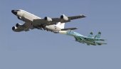 РУСИ ПРЕСРЕЛИ БРИТАНСКЕ ТАЈФУНЕ И ШПИЈУНСКИ АВИОН: Полетели Су-27 Црноморске флоте у сусрет РАФ