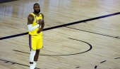 JOŠ JEDNOM JE ISPISAO ISTORIJU: Lebron DŽejms postao jedini igrač u NBA ligi koji je uradio ovo