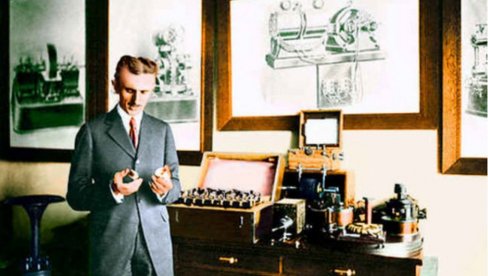 ДОСТОЈАНСТВЕНИ СРБИН ЗАДИВЉУЈЕ НАУЧНИ СВЕТ: У Лондону и Паризу Тесла је визуелне ефекте описивао језиком песника