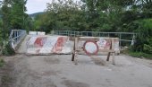 ČEKA SE PAD VODOSTAJA: Traži se rešenje za sanaciju oštećenog mosta preko Zapadne Morave ČEKA SE PAD VODOSTAJA: Traži se rešenje za sanaciju oštećenog mosta preko Zapadne Morave
