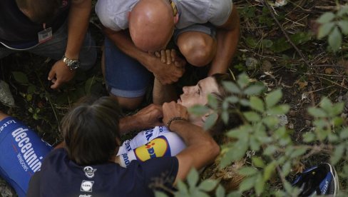 STRAŠNA SCENA: Dvostruki olimpijski šampion iz Pariza vozio bicikl i sudario se sa kombijem (FOTO)