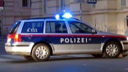 UBIJENE ŽENA (32) I ĆERKA (14): Jeziv zločin u Beču,  dečaci doveli policiju do mrtve majke i sestre