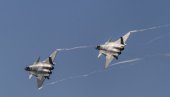 J-20 ILI F-22: Зашто кинески Моћни змај надмашује Рептора у савременом ваздушном рату (ВИДЕО)