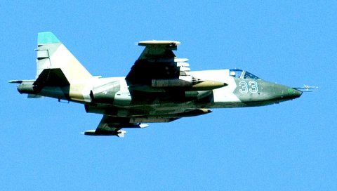 МИНИСТАРСТВО ОДБРАНЕ РУСИЈЕ: Јуришни авион Су-25 срушио се због грешке у пилотирању
