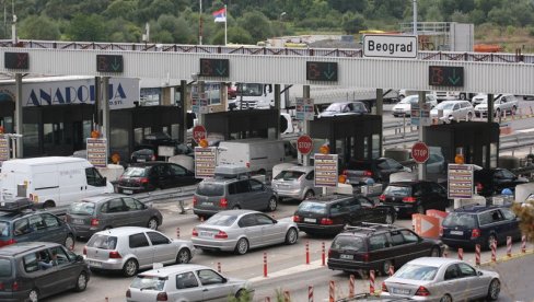 SRPSKI TAG OD SADA VAŽI I ZA OVE VOZAČE: Proširena lista korisnika jeftinije putarine u Srbiji i Severnoj Makedoniji