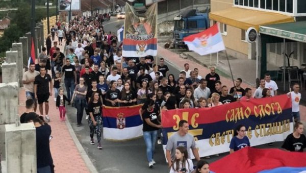 АНДРИЈЕВИЦА ПОНОВО У ЛИТИЈИ: Светиње и црква остају народни (ВИДЕО)