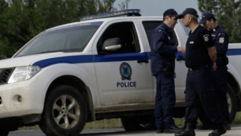 BESANA NOĆ NA SANTORINIJU: Nakon serije zemljotresa, građani beže sa ostrva - škole zatvorene (VIDEO)