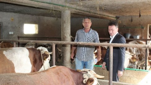 DIREKTNO JE NAJBOLJE: Podrška ugljevičkom farmeru (FOTO)