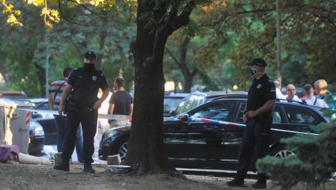 NASTAVAK OBRAČUNA NA BANJICI? Bačen molotovljev koktel na cvećaru sestre jednog od osumnjičenih za ubistvo i ranjavanje (FOTO)