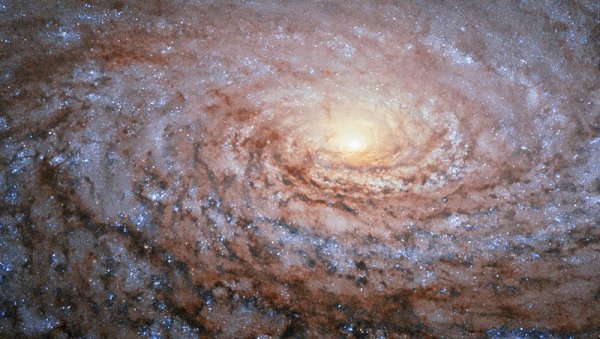 ШТА СУ ПРОНАШЛИ КИНЕСКИ АСТРОНОМИ? Откривена мистериозна галаксија за коју не важе устаљена правила