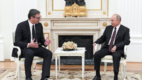 КРЕМЉ ОБЈАВИО: Путин ће 9. маја одржати билатералне разговоре са Вучићем
