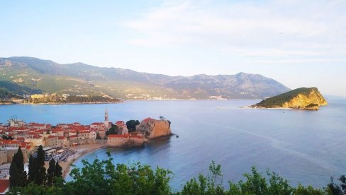 POZORIŠNI SPEKTAKL: Premijera predstave “Zelena čoja Montenegra“ sutra u Budvi
