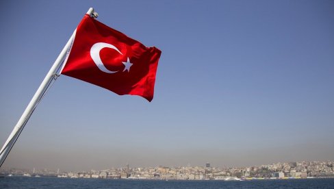 ЗВАНИЧНА АНКАРА ЗАБРИНУТА ЗБОГ АМЕРИЧКОГ НАПАДА: Повећана нестабилност и ризик од ширења сукоба на глобални ниво