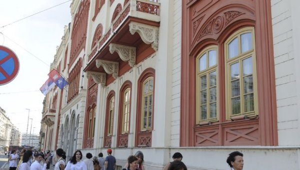 ФАКУЛТЕТИМА 393 МИЛИОНА ДИНАРА: Министарство просвете исплатило прву рату за материјалне трошкове