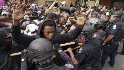 NACIONALNA GARDA U LUIVILU: Najveći grad Kentakija poporište krvavog obračuna demonstranata i policije