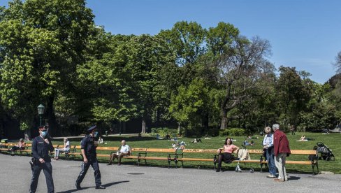 PANDEMIJA U AUSTRIJI: Više od 1.000 đaka zaraženo koronom, broj hospitalizovanih u Beču veći nego na vrhuncu epidemije