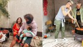 PEKU PAPRIKE, MEŠAJU AJVAR: Seka Aleksić i Tijana Dapčević spremaju zimnicu PEKU PAPRIKE, MEŠAJU AJVAR: Seka Aleksić i Tijana Dapčević spremaju zimnicu