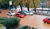 NEVREME PUSTOŠI REGION! U Hrvatskoj kritično - voda nosi sve pred sobom (VIDEO)