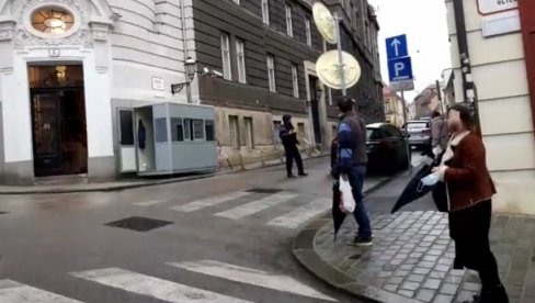 KO JE NAPADAČ NA BANSKE DVORE? Mladić iz okoline Kutine Rafalom iz kalašnjikova teško ranio policajca u centru Zagreba