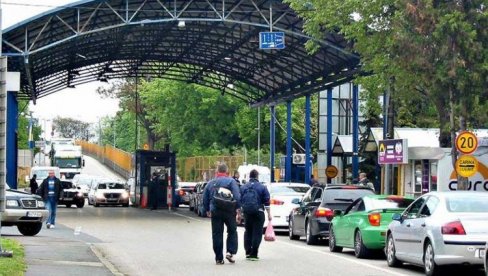 STANJE NA GRANIČNIM PRELAZIMA: Gužva na izlazu iz BiH, posebno prema Hrvatskoj