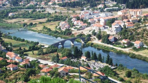 KVADRAT STANA I DO 3.000 KM: Vrtoglave cene nekretnina u Trebinju, a kupci su iz Srbije i devizni penzioneri