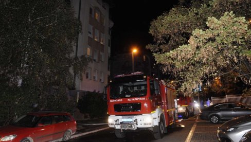 GORI STAN NA NOVOM BEOGRADU: Vatrogasci se bore sa požarom