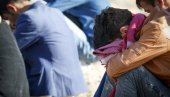 IGRALI SE SA STAROM GRANATOM, PA POGINULI NA LICU MESTA: Petoro dece preminulo, 12 teško povređeno u Pakistanu